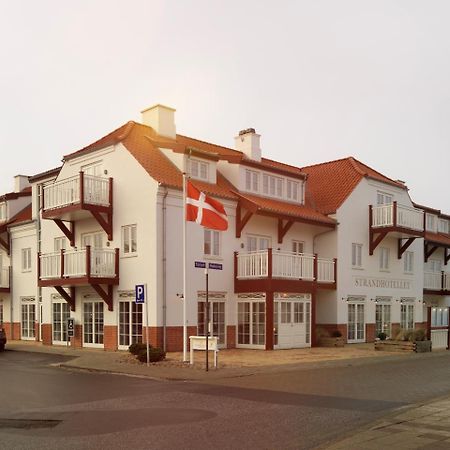 Strandhotellet Blokhus Buitenkant foto